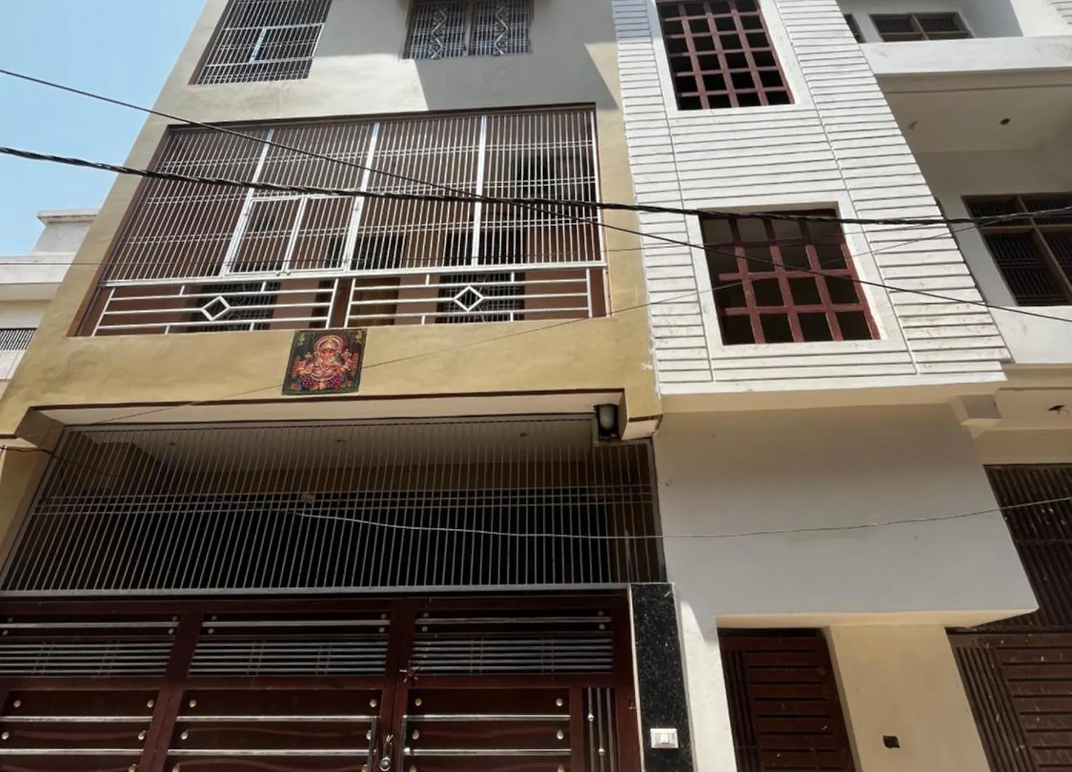 Hotel Homestay In Varanasi Near Ghats By The Holy Meander